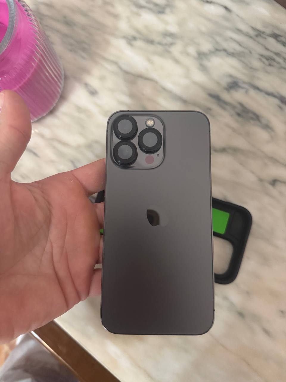 Продам iPhone 13 pro 256 gb, ничего не менялось. 350 7