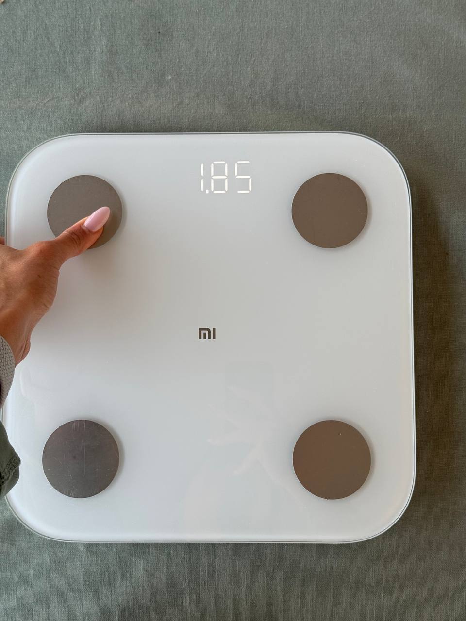 Весы Xiaomi mi body. 