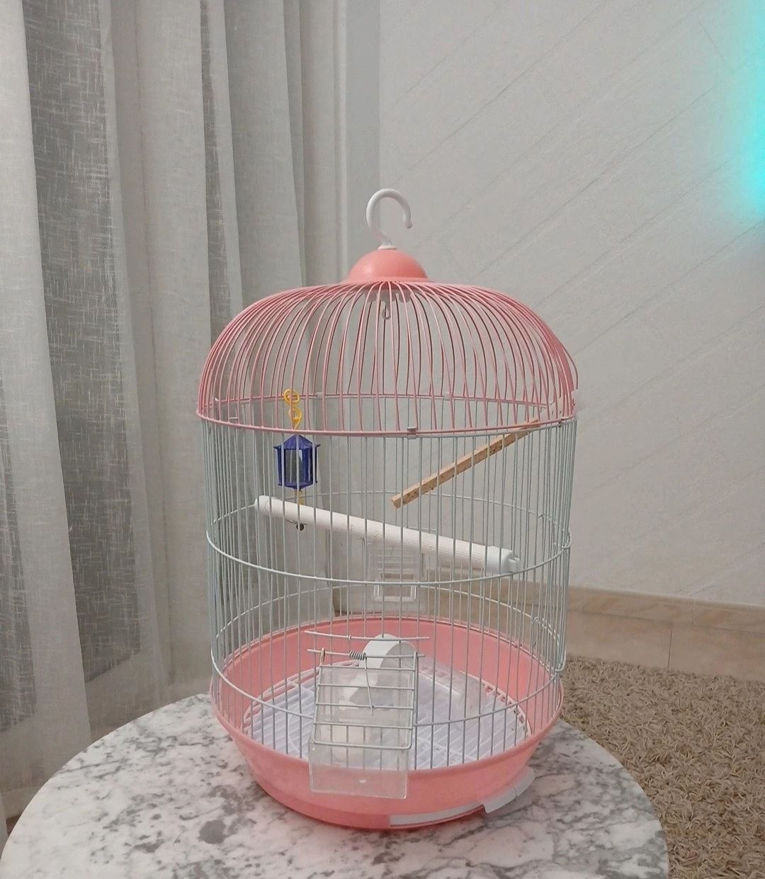 Почти новая .10€.Аликанте