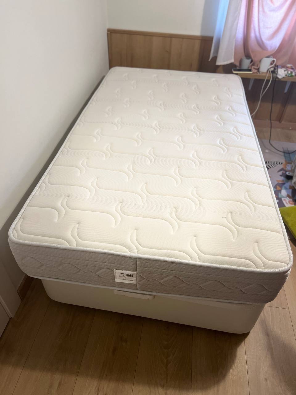🛏️ Кровать с подъёмным механизмом + матрас (105×190)