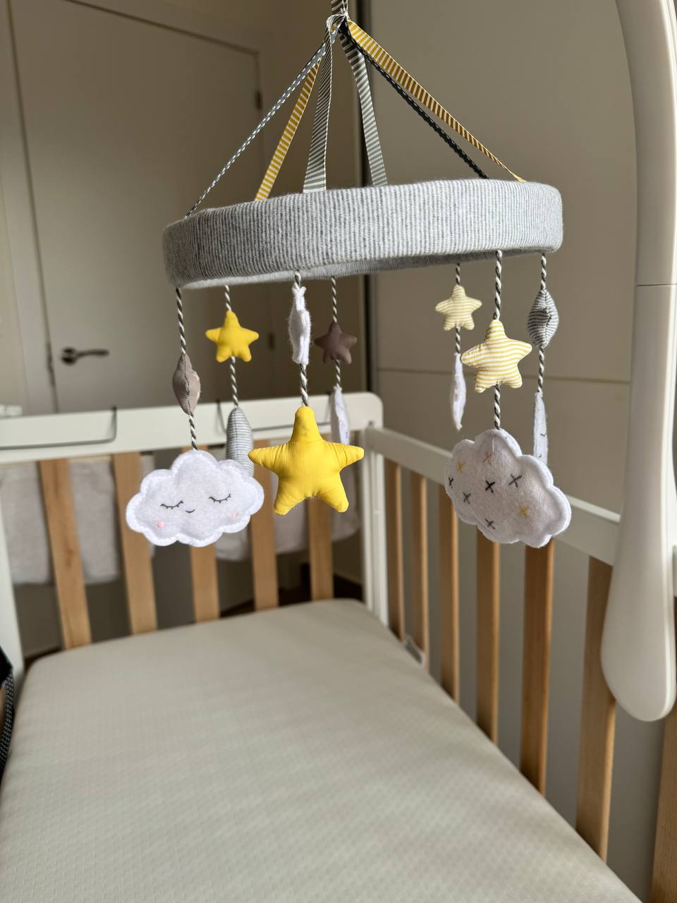 Продам музыкальный мобиль на кроватку Mamas & Papas в отличном состоянии. 5
