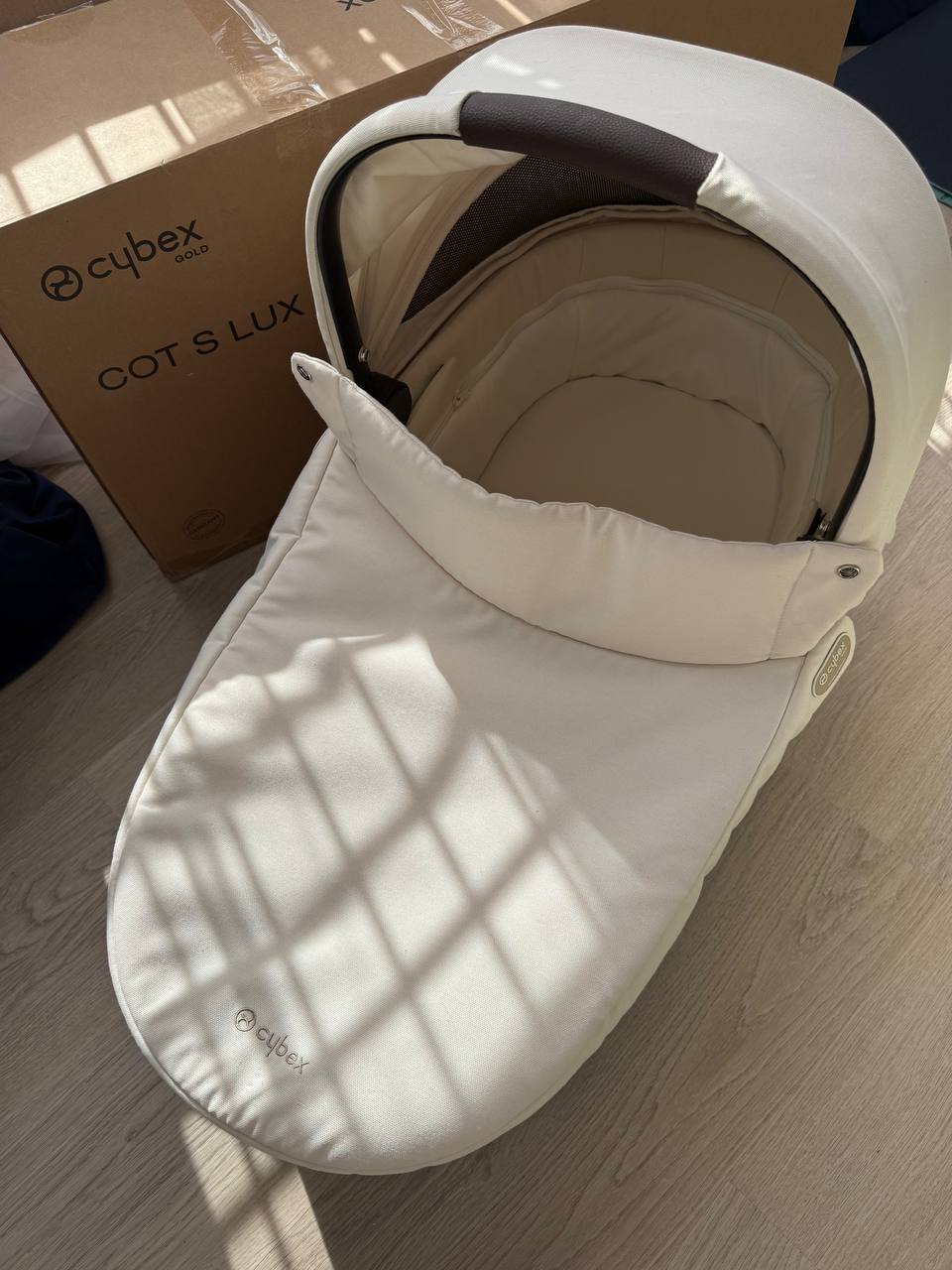 Люлька cybex gold cot s lux (2025 год) 