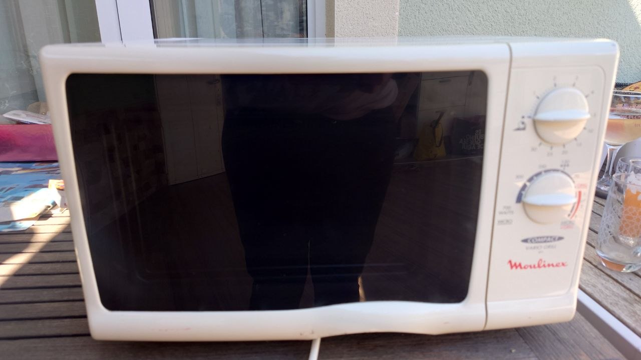 Микроволновка Moulinex 30€