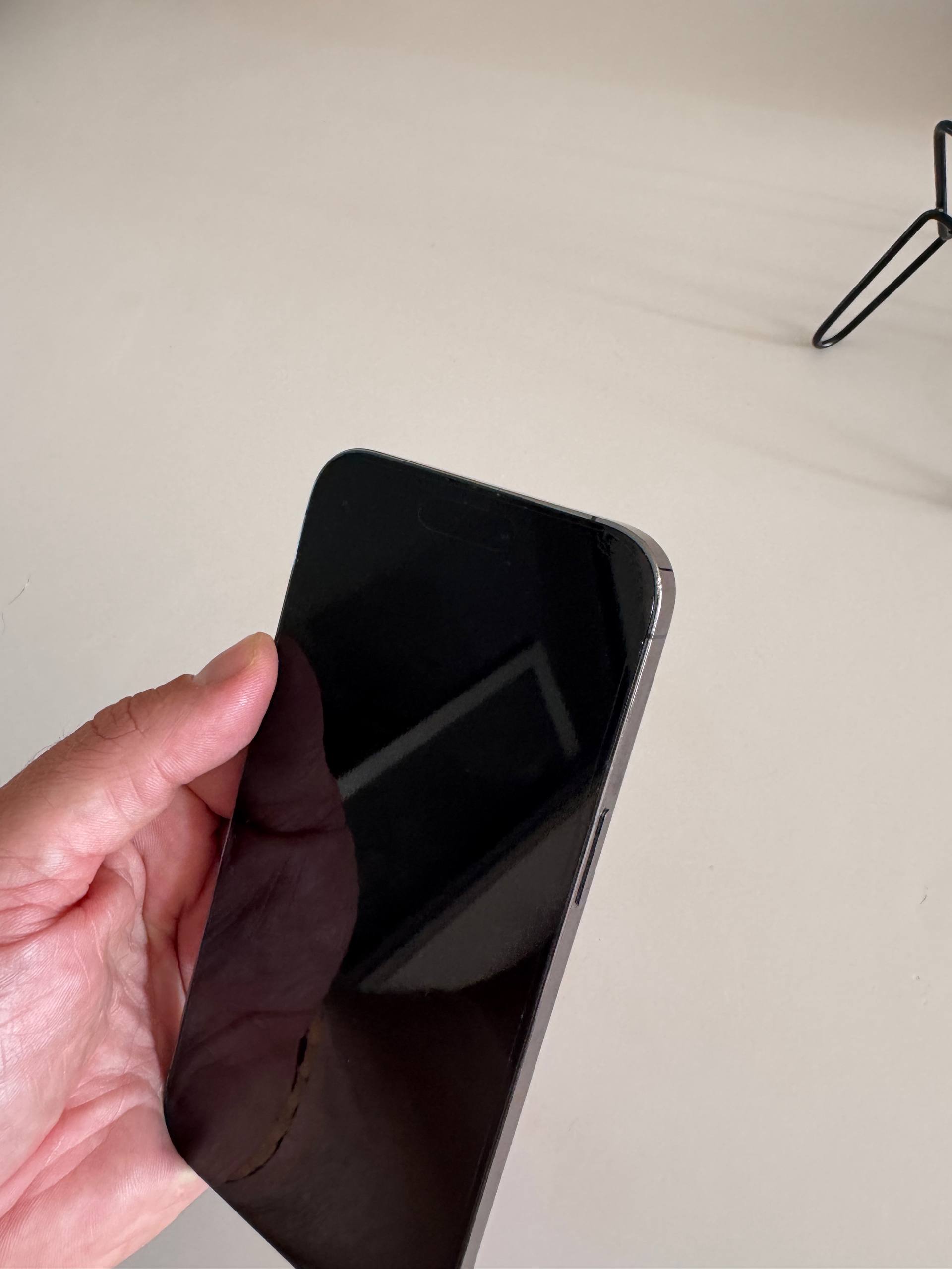 Продам iPhone 14 Pro Max 256 Gb. Один владелец, все оригинальное и ничего не менялось. Коробки нет, 3