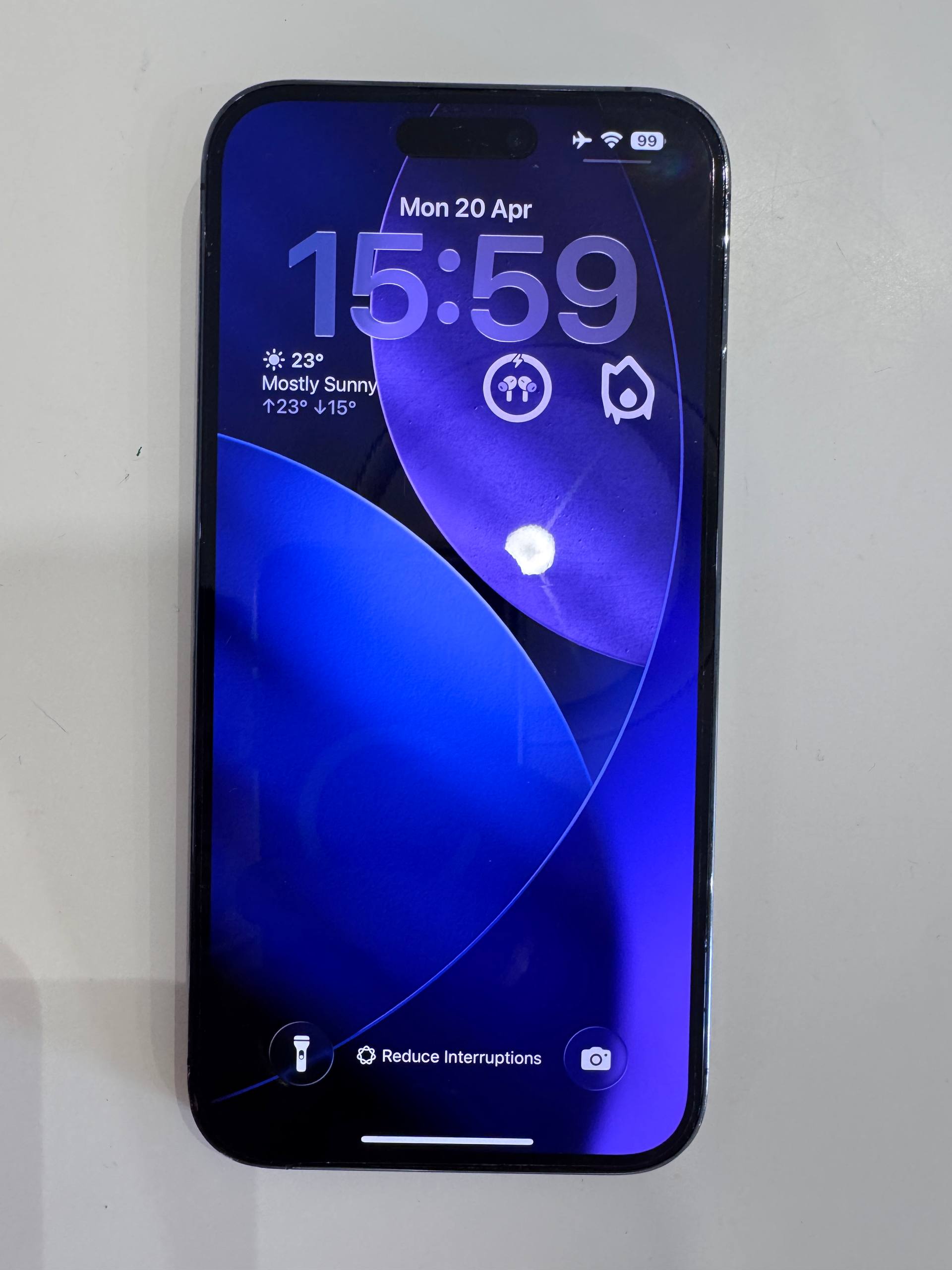 Продам iPhone 14 Pro Max 256 Gb. Один владелец, все оригинальное и ничего не менялось. Коробки нет, 7