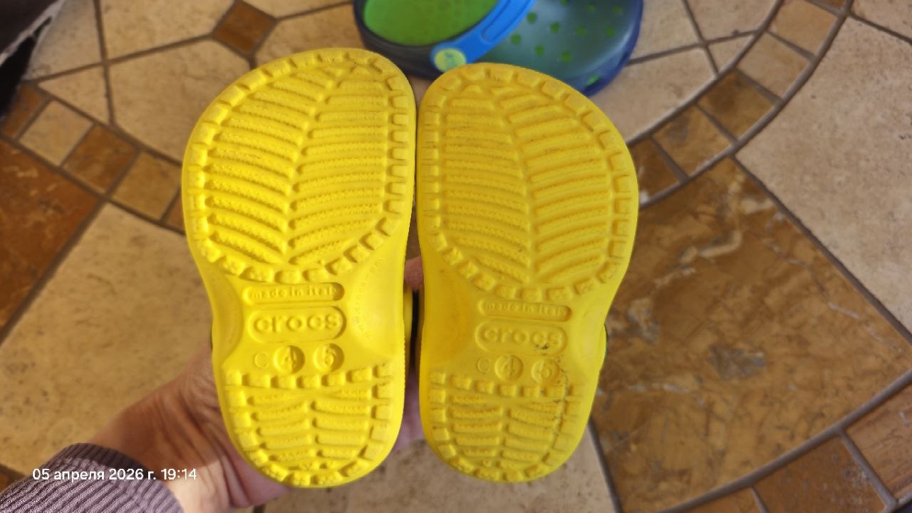 3€ 2