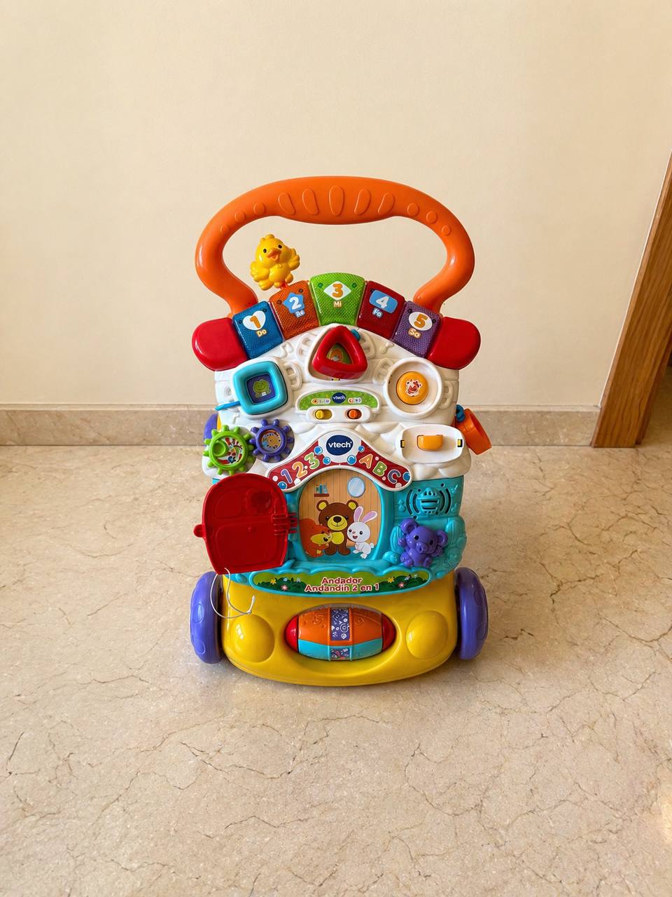 Ходули 20€; горшок абсолютно новый - 5€