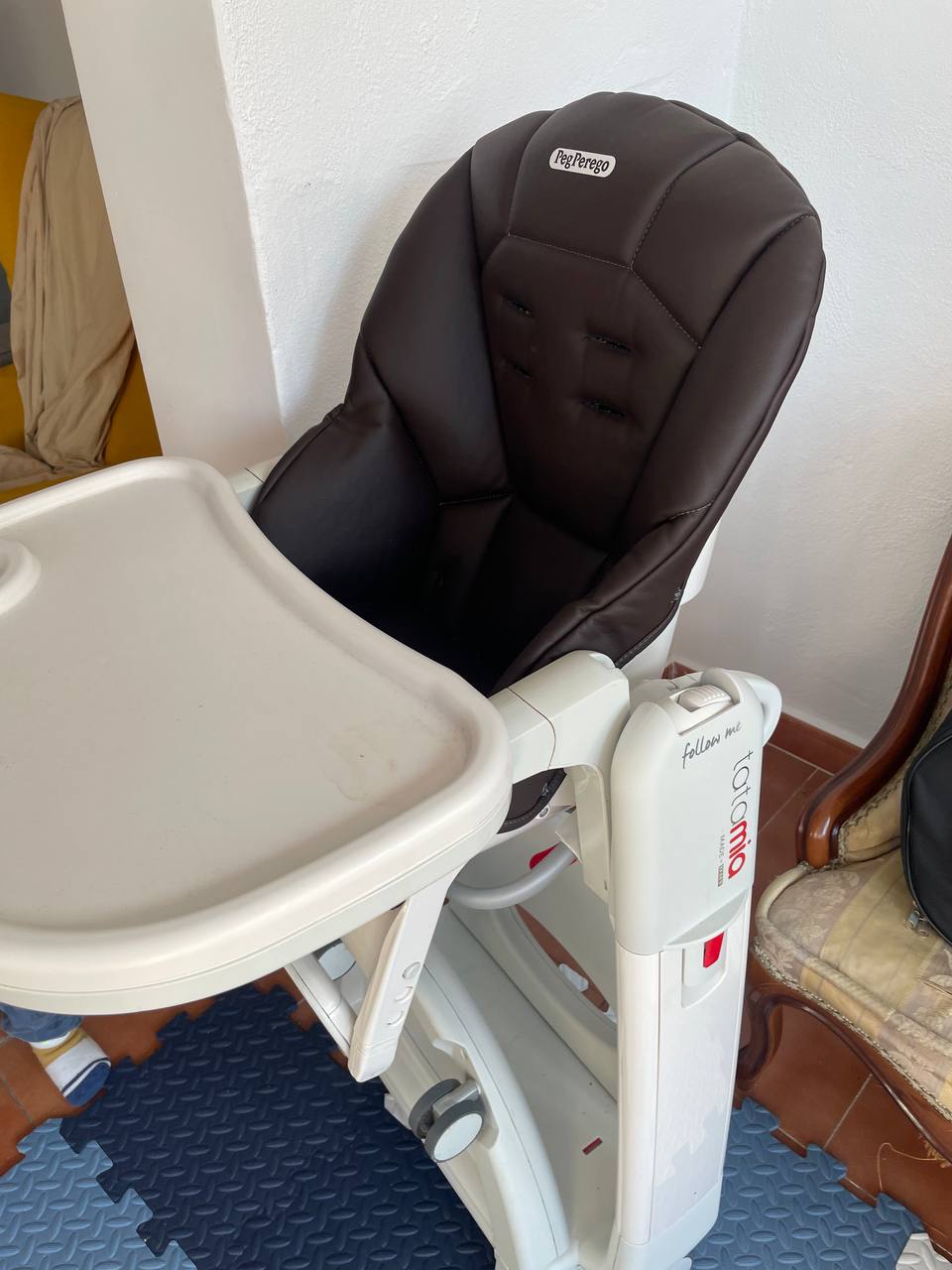 Продам стул Peg Perego Tatamia Follow Me 2