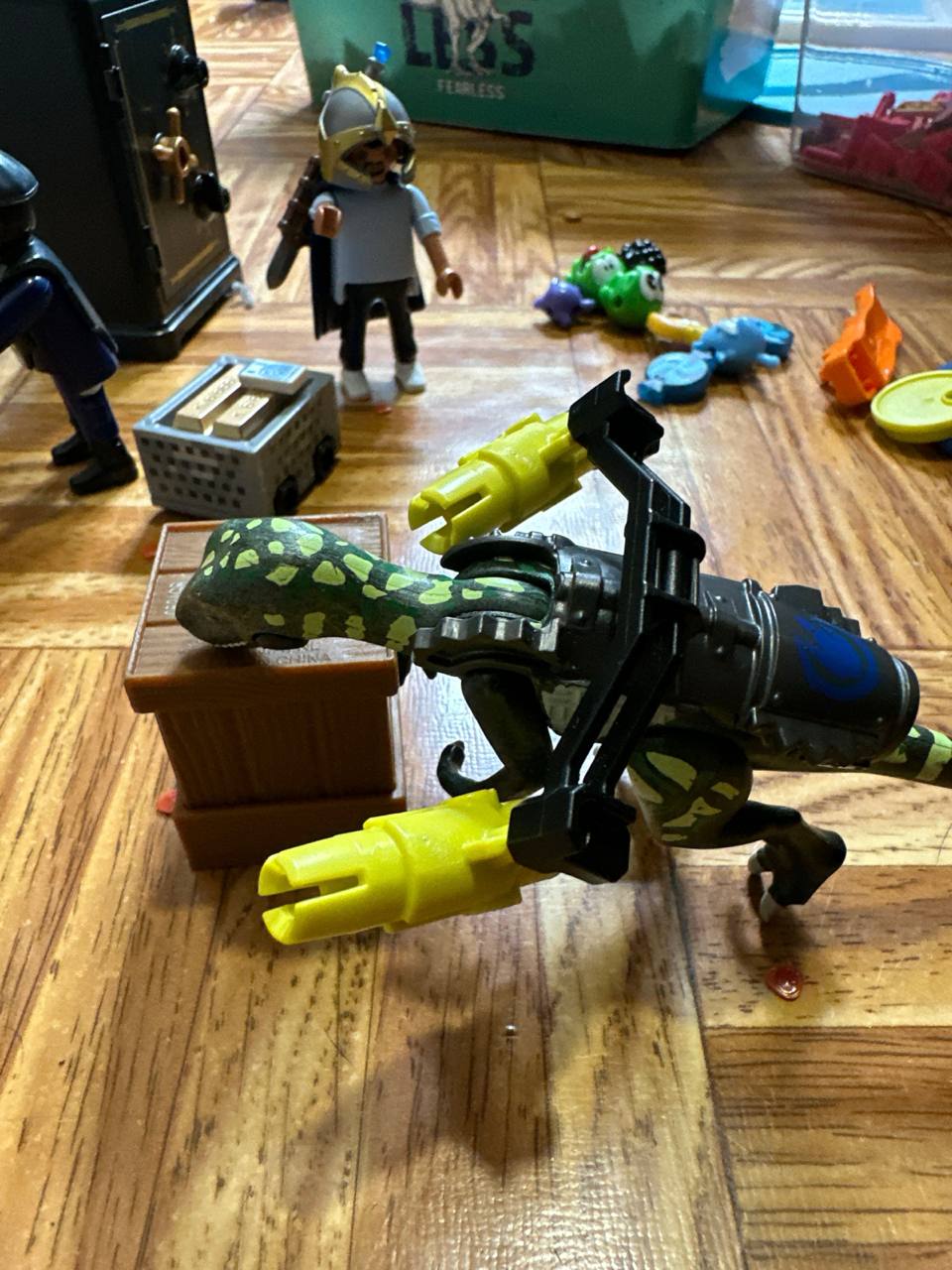 Фигурки  из playmobil. 3 € за всех 3