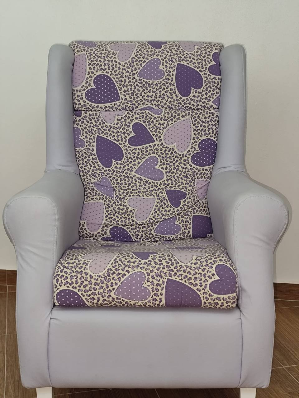75€