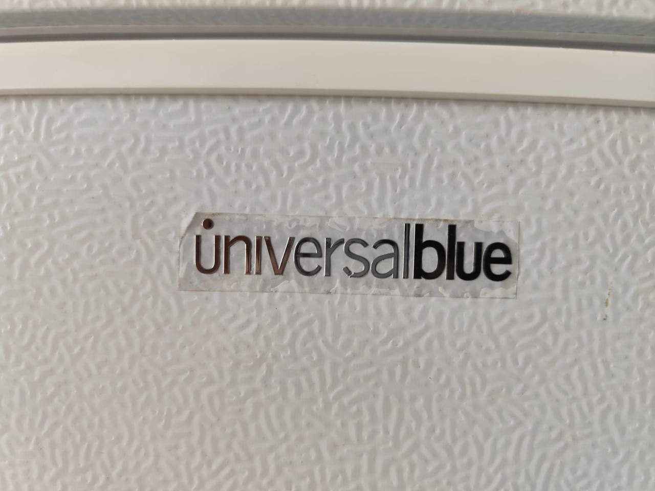 Морозильный ларь Neptuno 5009W UBC02109-22 от Universal Blue. Эта модель 2 в 1 работает как холодиль 4