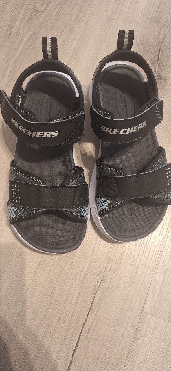 Crocs 30-31 –10€ 3
