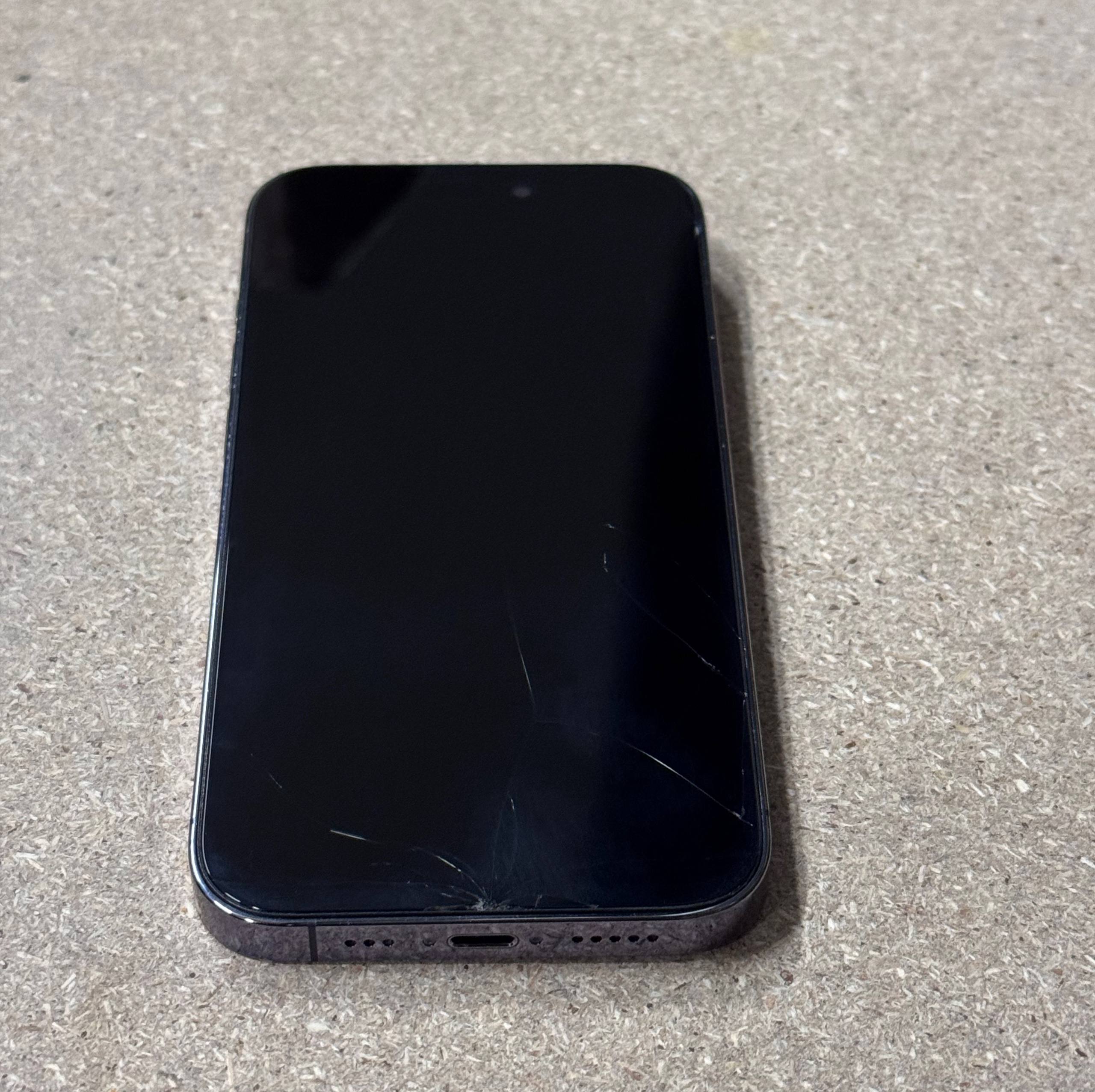Продам iPhone 14pro 