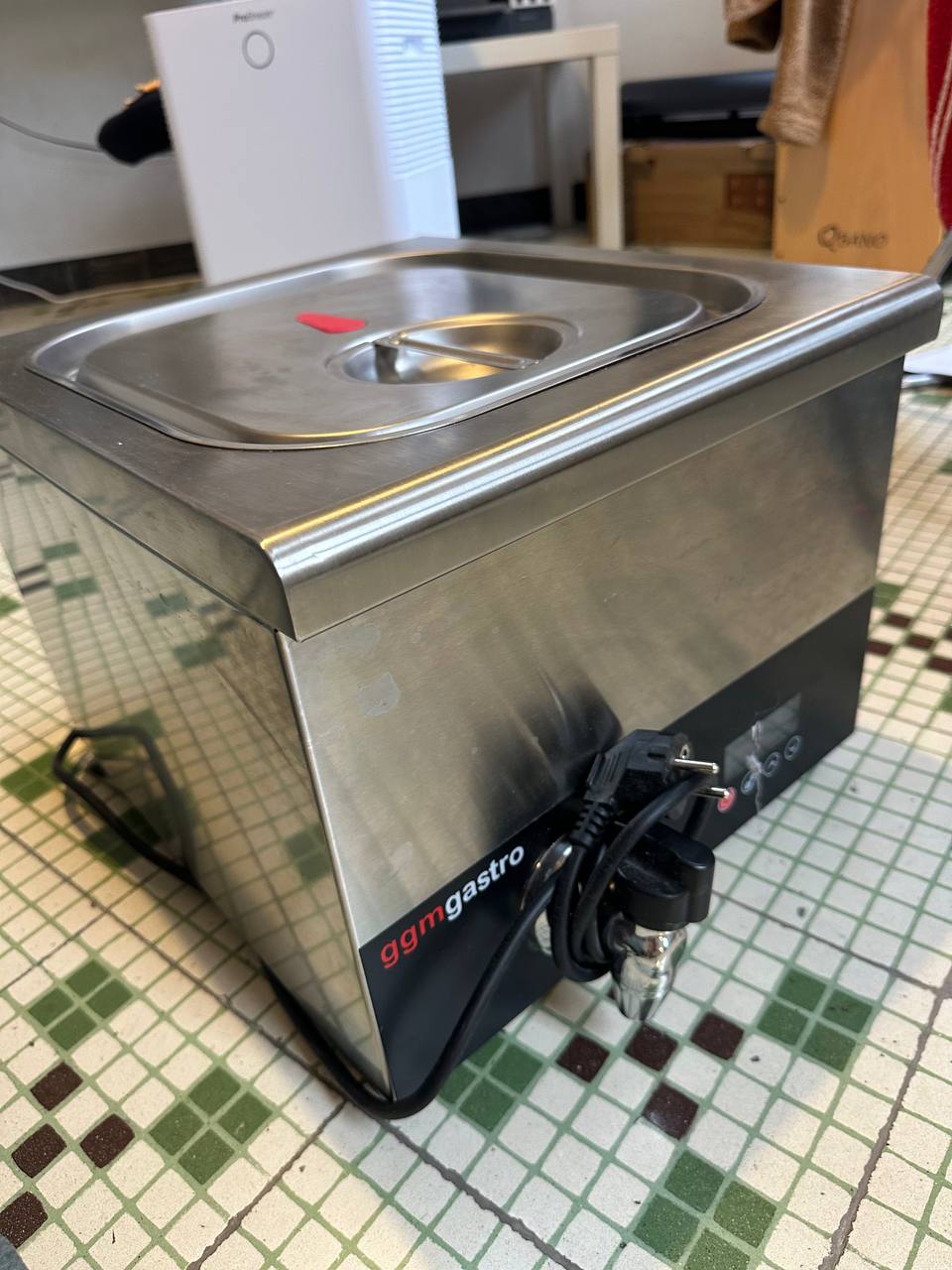 Профессиональный Sous Vide SVGVA16 GN 2/3 — состояние нового