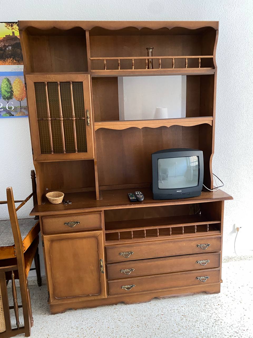 Обеденный стол и шесть стульев в приличном состоянии, 50€ мультиварка 6