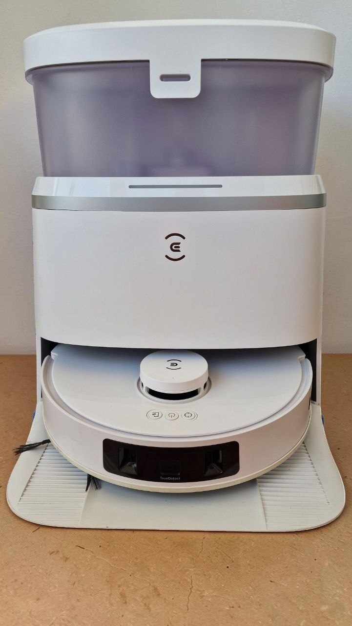 Робот-пылесос Ecovacs Deebot T30 Pro Omni в идеальном состоянии, как новый. Флагман с полностью авто