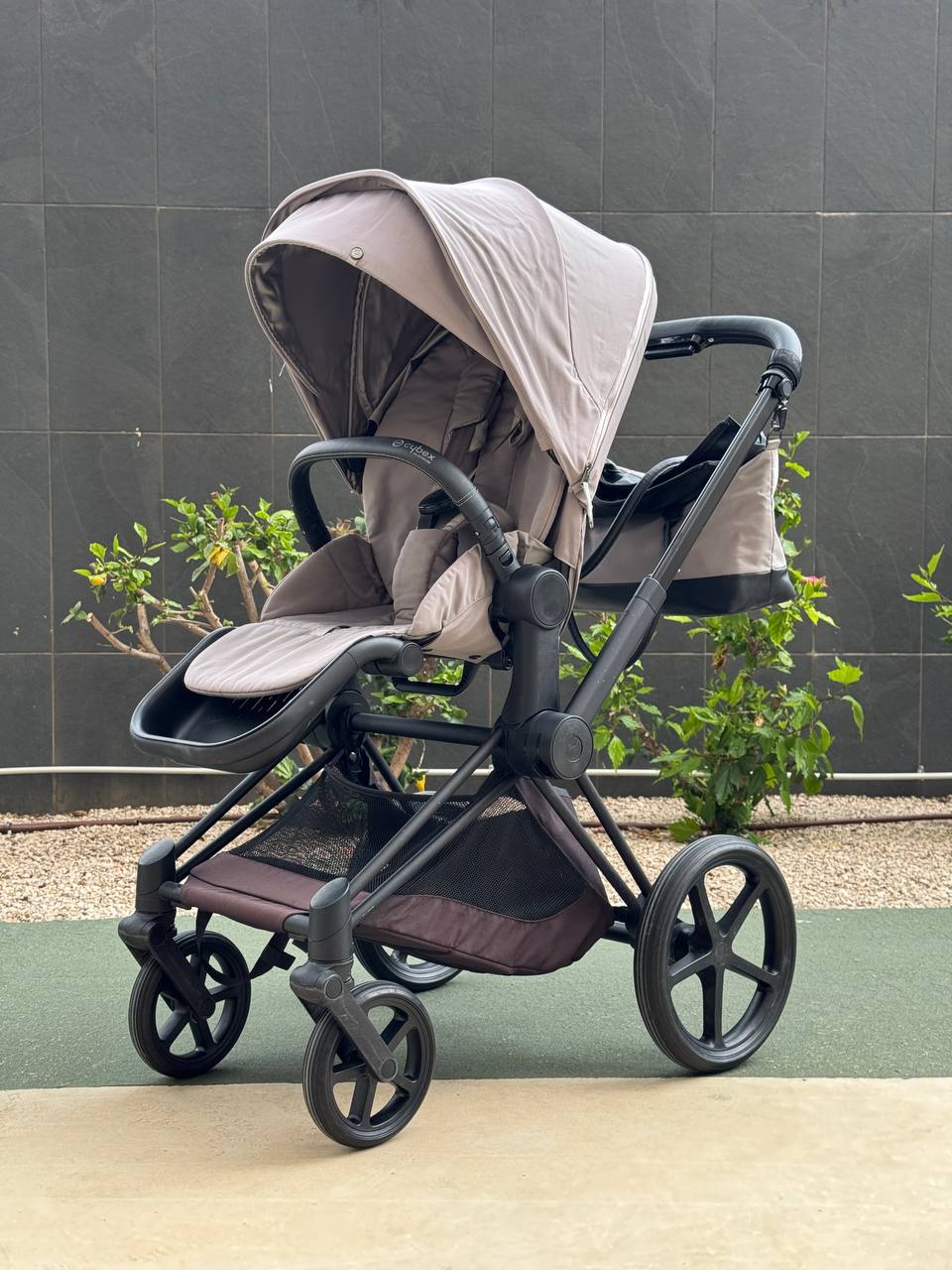 Продам коляску Cybex Priam повний комплект