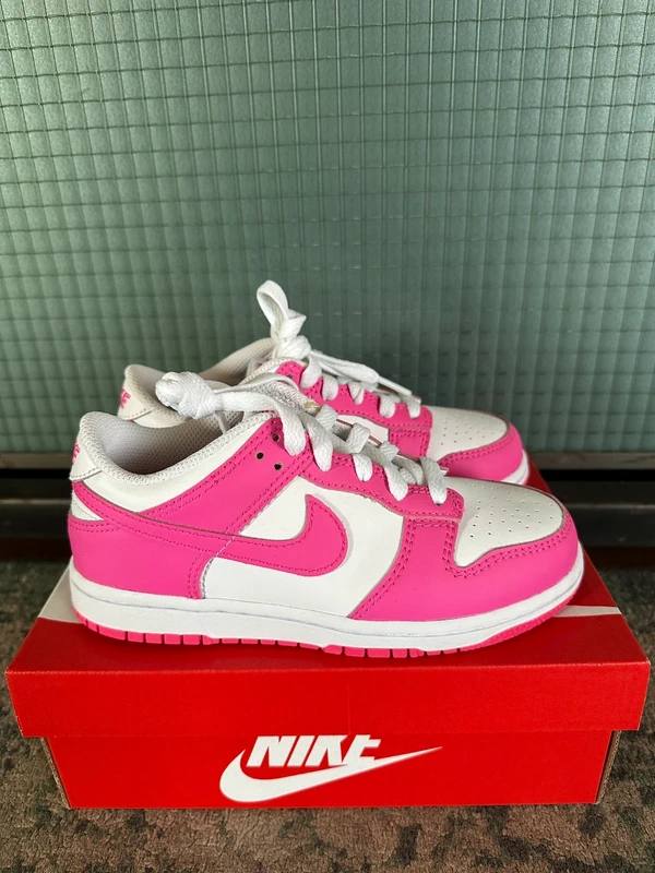 детские кроссовки Nike Dunk Low. 
