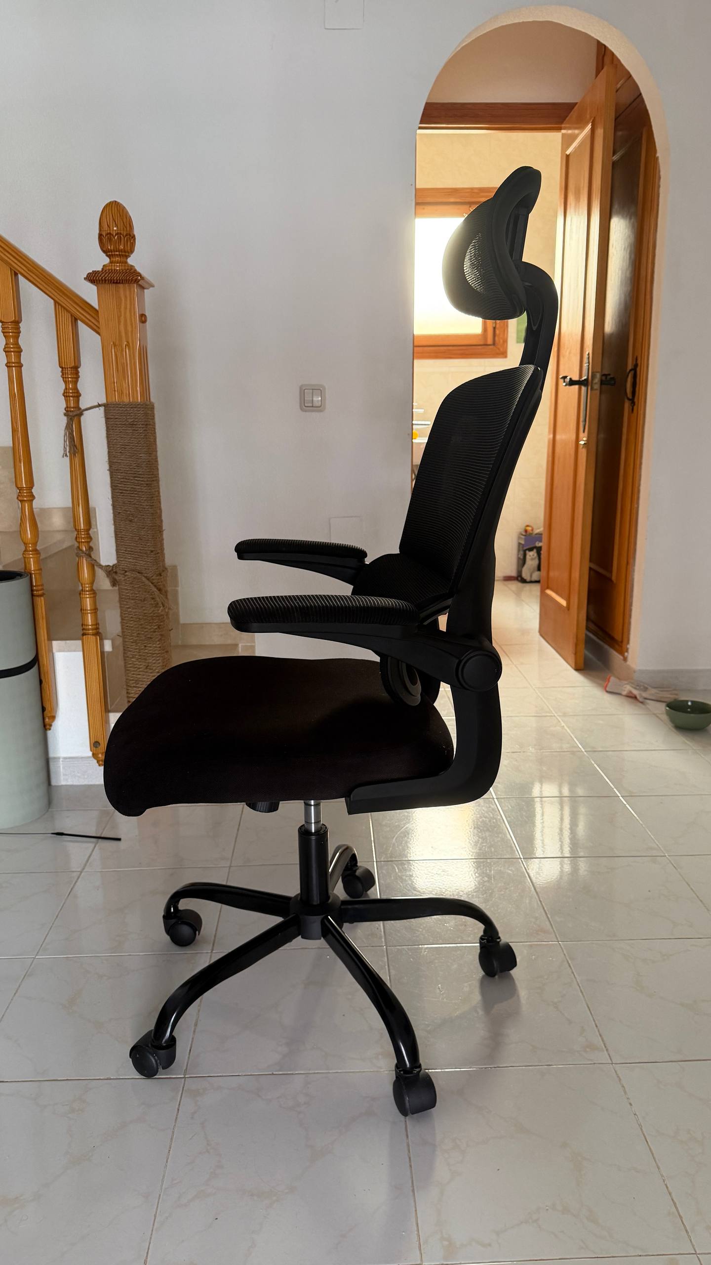 Продам офисное/компьютерное кресло 3