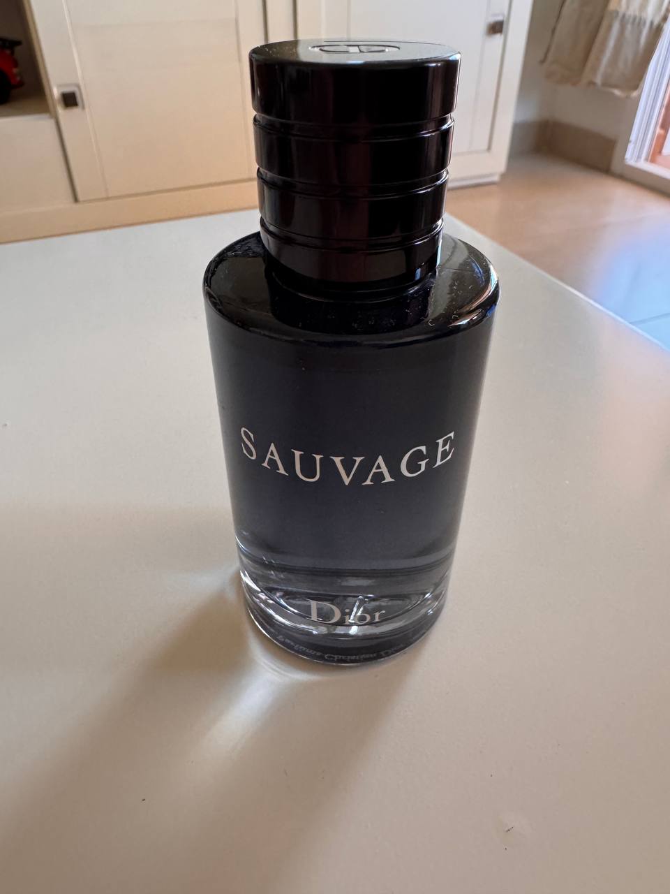 Продам духи Dior Savage, объем 100мл, новые, не подошел аромат. 2