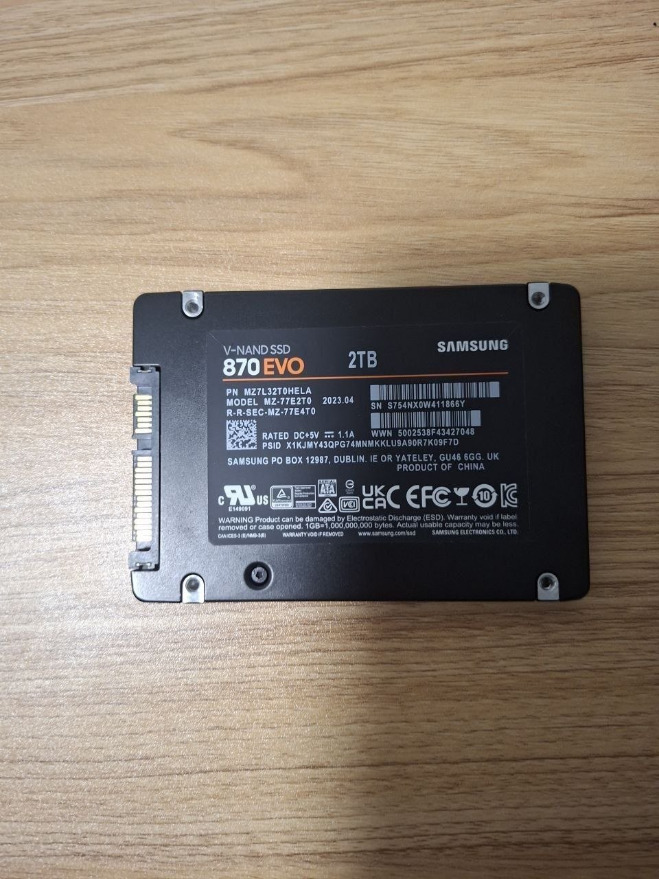 Продам практически новый SSD Samsung 870 EVO на 2TB 2