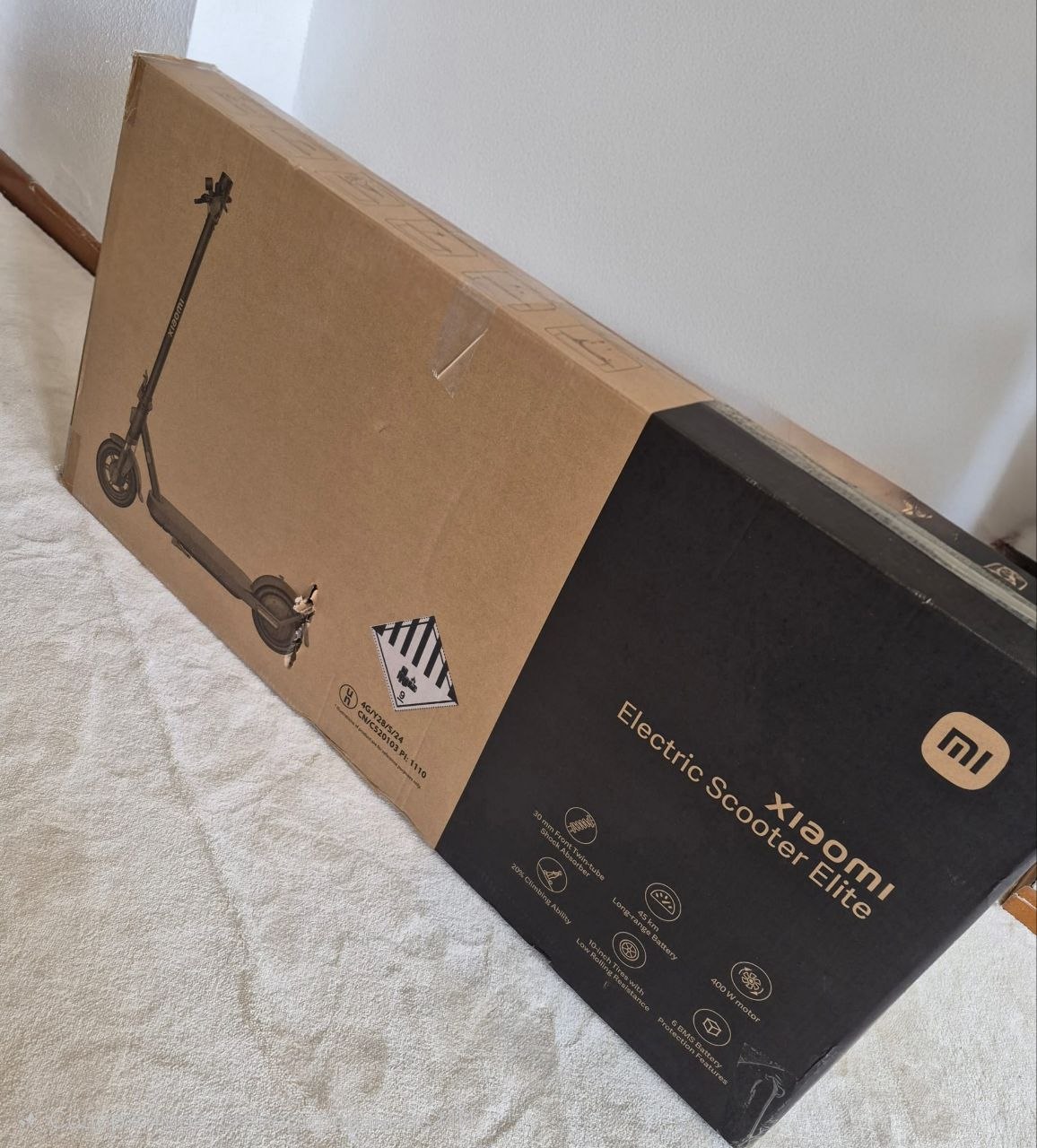 Продам новый самокат, в коробке, не открывала. 260€