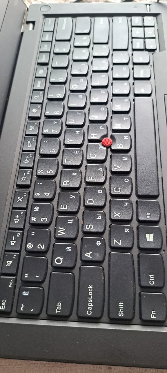 Всех с Пятницей! Продаю Lenovo ThinkPad T440s Intel(R) Core(TM) i7-4600U 