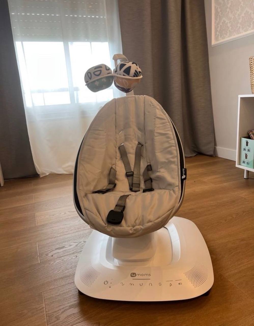 Продам электрокачели 4moms последнего поколения. 