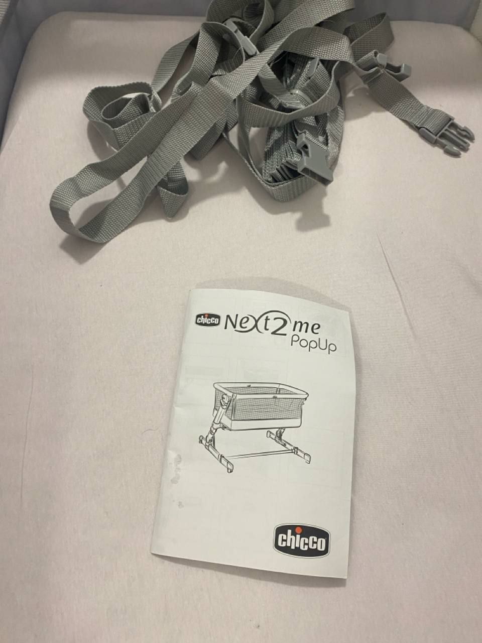 Продам приставную кроватку NEXT2ME CHICCO POP UP. Цена 50евро 3