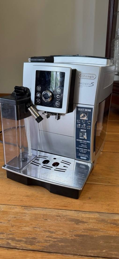 DeLonghi ECAM 23.460