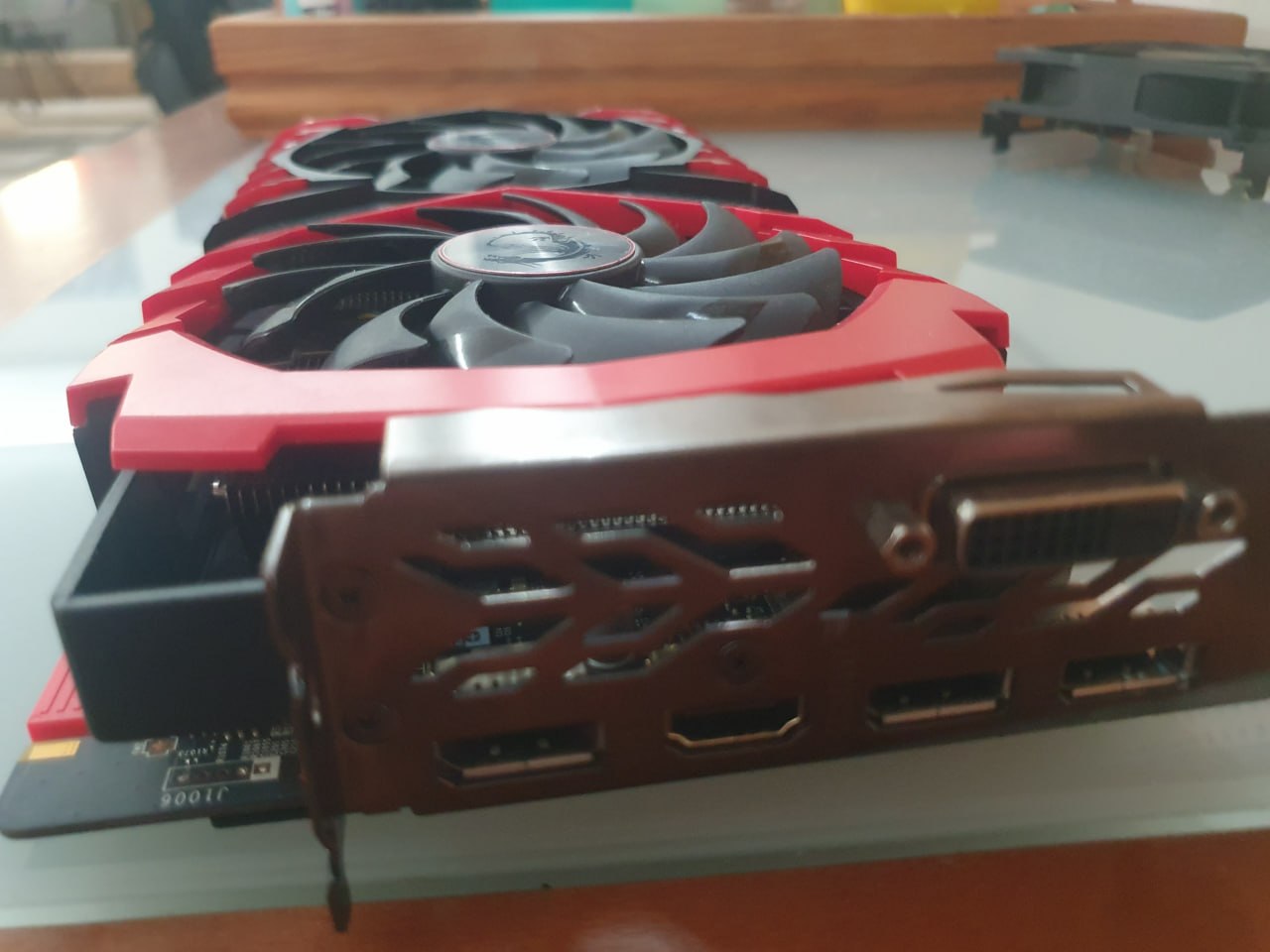 Продам видеокарту MSI GeForce GTX 1070 Gaming X 8Gb. В использовании около 1,5 года. 4