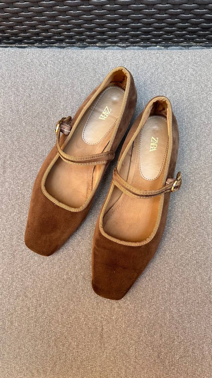 Оксамитові балетки Zara. Колір темного шоколаду. 
