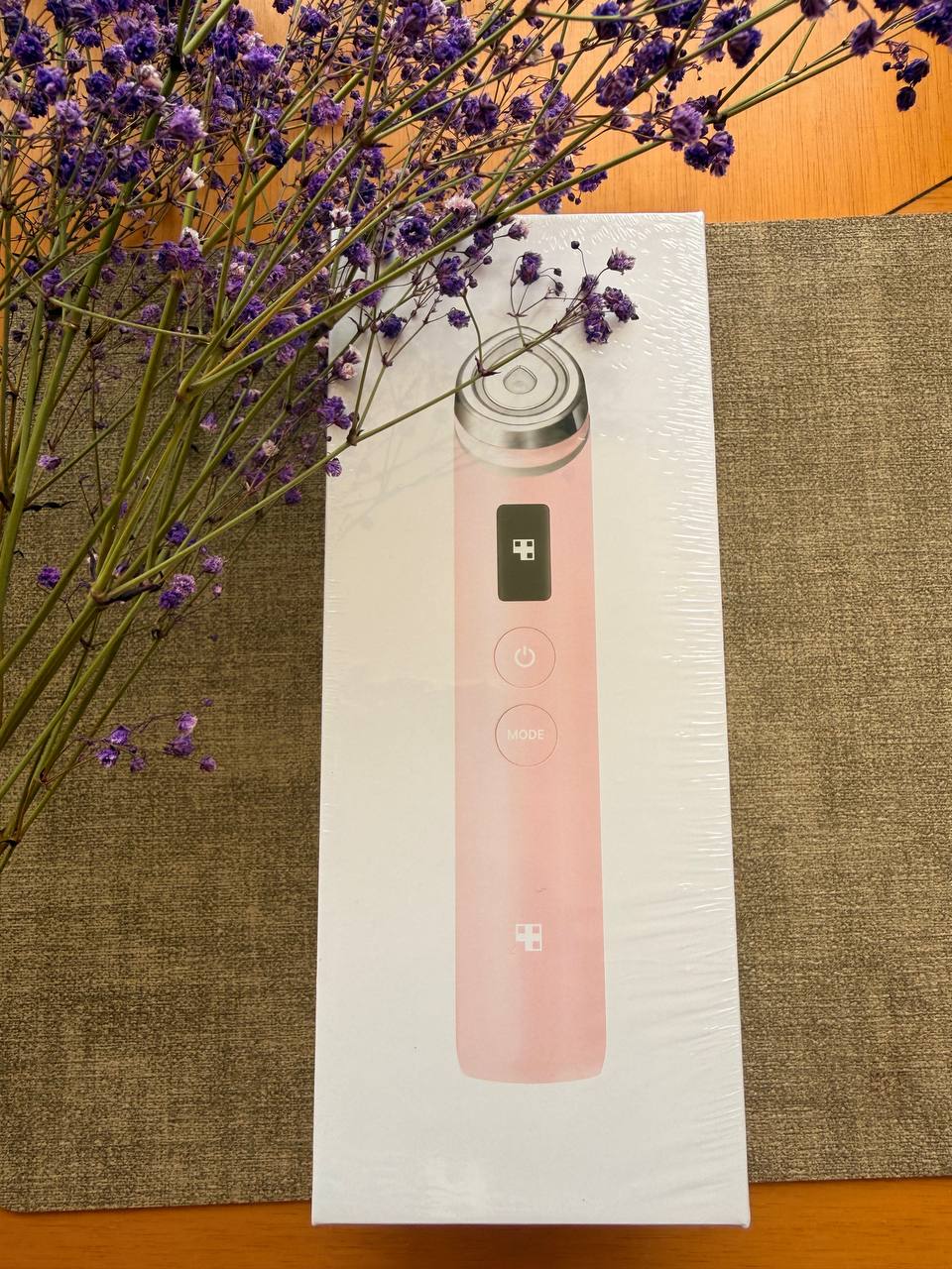 Продам Medicube Booster Pro, новый, в запечатанной упаковке. Район Бенидорма, 100 евро