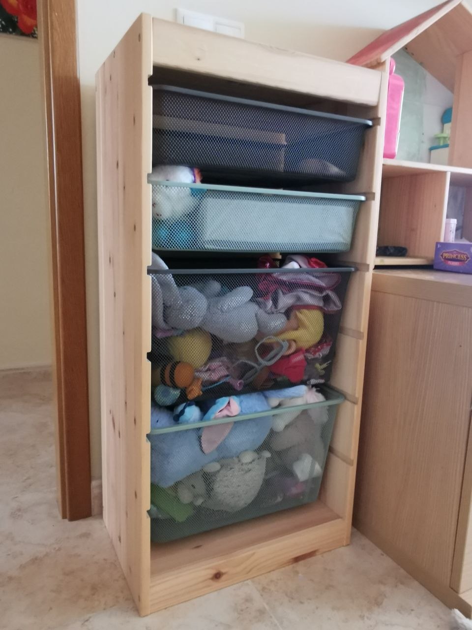 Стеллаж Trofast IKEA (сосна) с ящиками