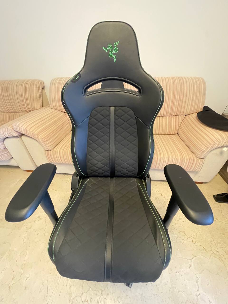 Кресло  Razer Tarok Pro Edition 