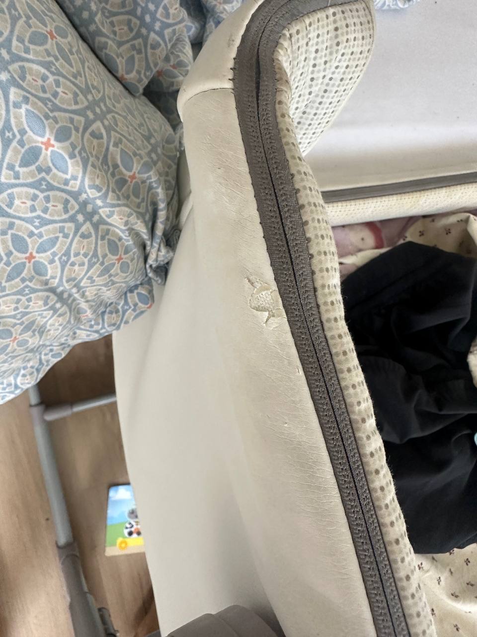 Продам приставную детскую кроватку Chicco 🤍 2