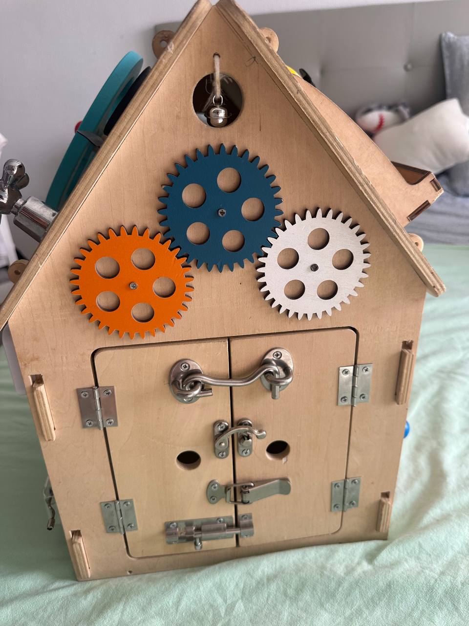Продам детский деревянный развивающий домик 🏡 3