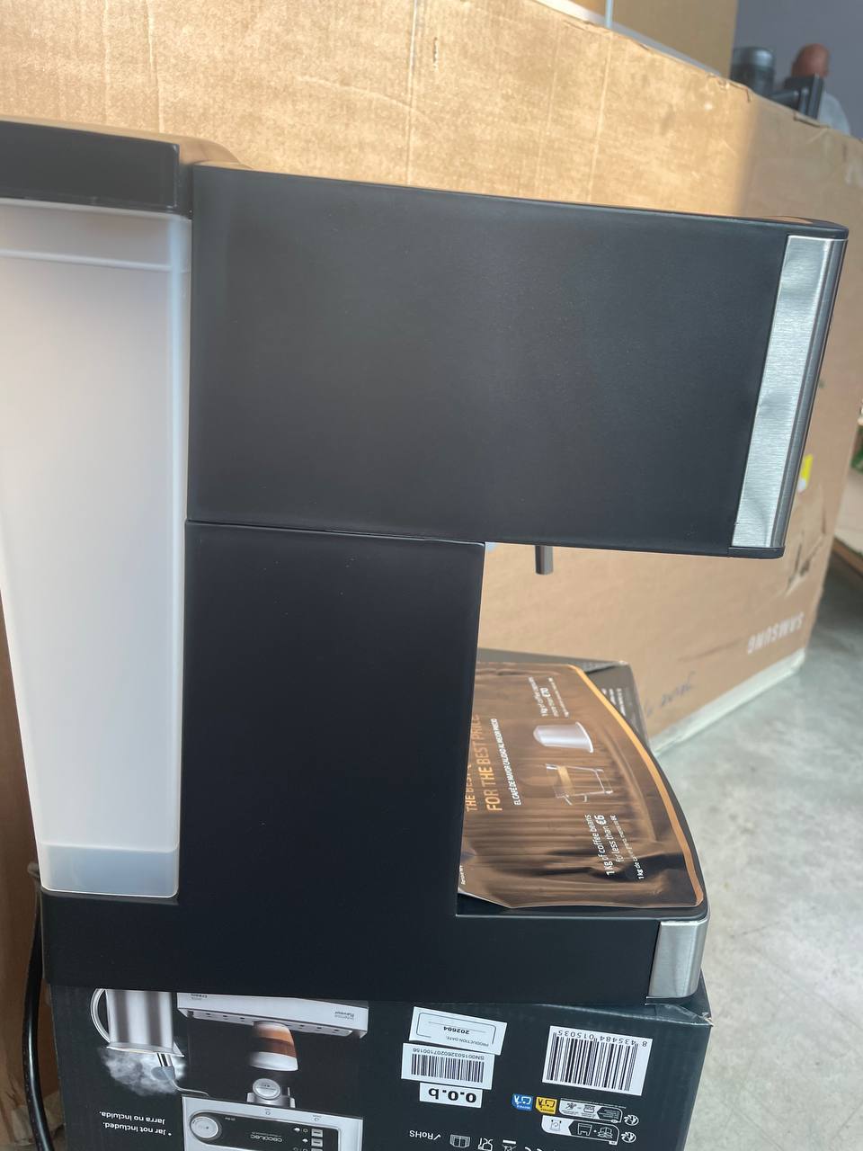 Cecotec Power Espresso 20, абсолютная новая кофе машина, цена 35€, есть 5 в наличии, торг уместен 4