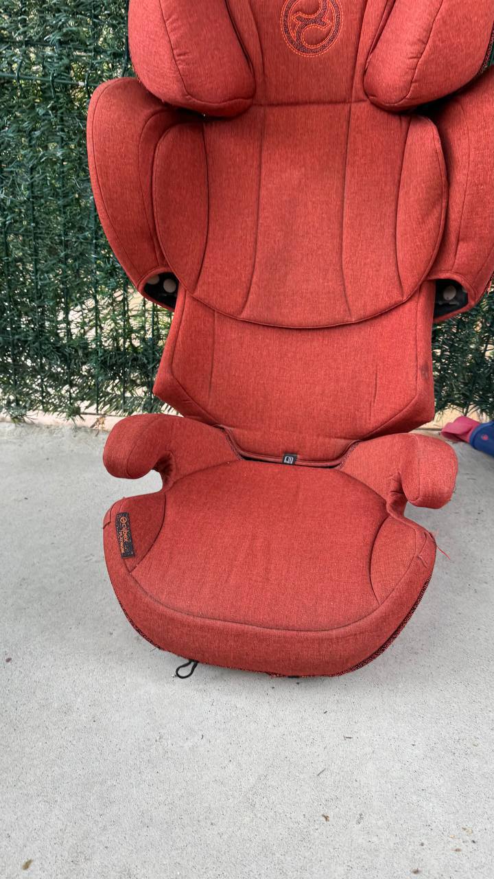 Cybex Solution Q2-Fix Plus — детское автокресло 15–36 кг (ISOFIX) 3