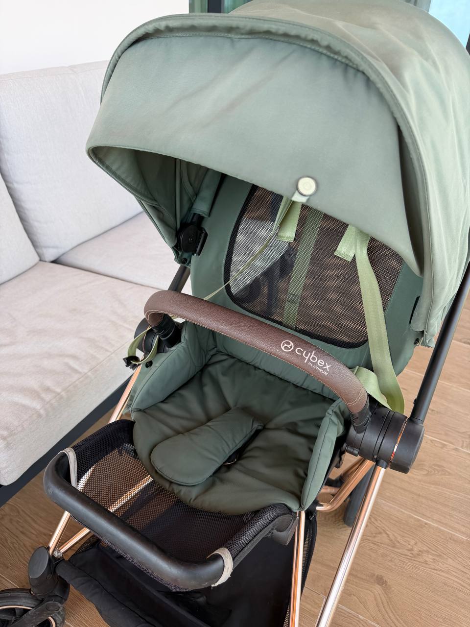 Cybex mios, есть потертости и нужно перетянуть ручку, отдам за 150 евро 6