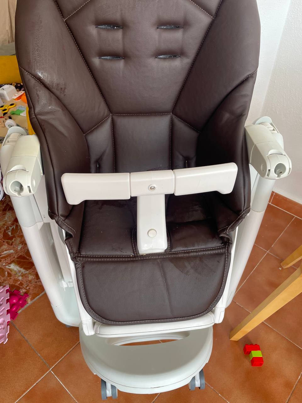 Продам детский стульчик для кормления Peg Perego Tatamia Follow Me !!! Многофункциональный стул 3-в-