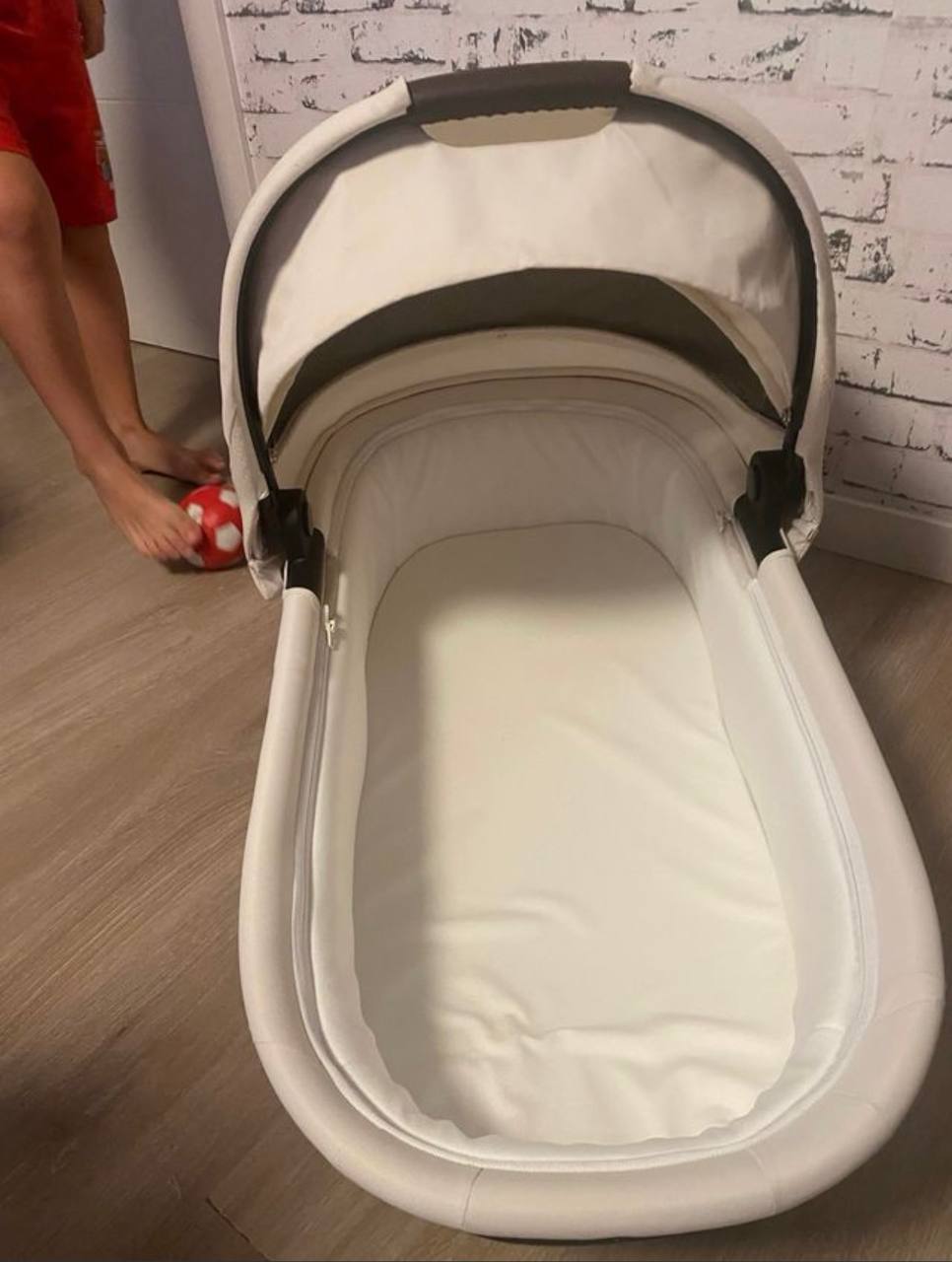 Продам люльку для коляски CYBEX Melio