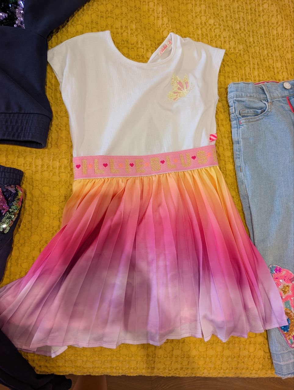 Комплект одежды для девочки 4 года, Billieblush платье, костюм, джинсы, Guess платье,boboli платье, 2