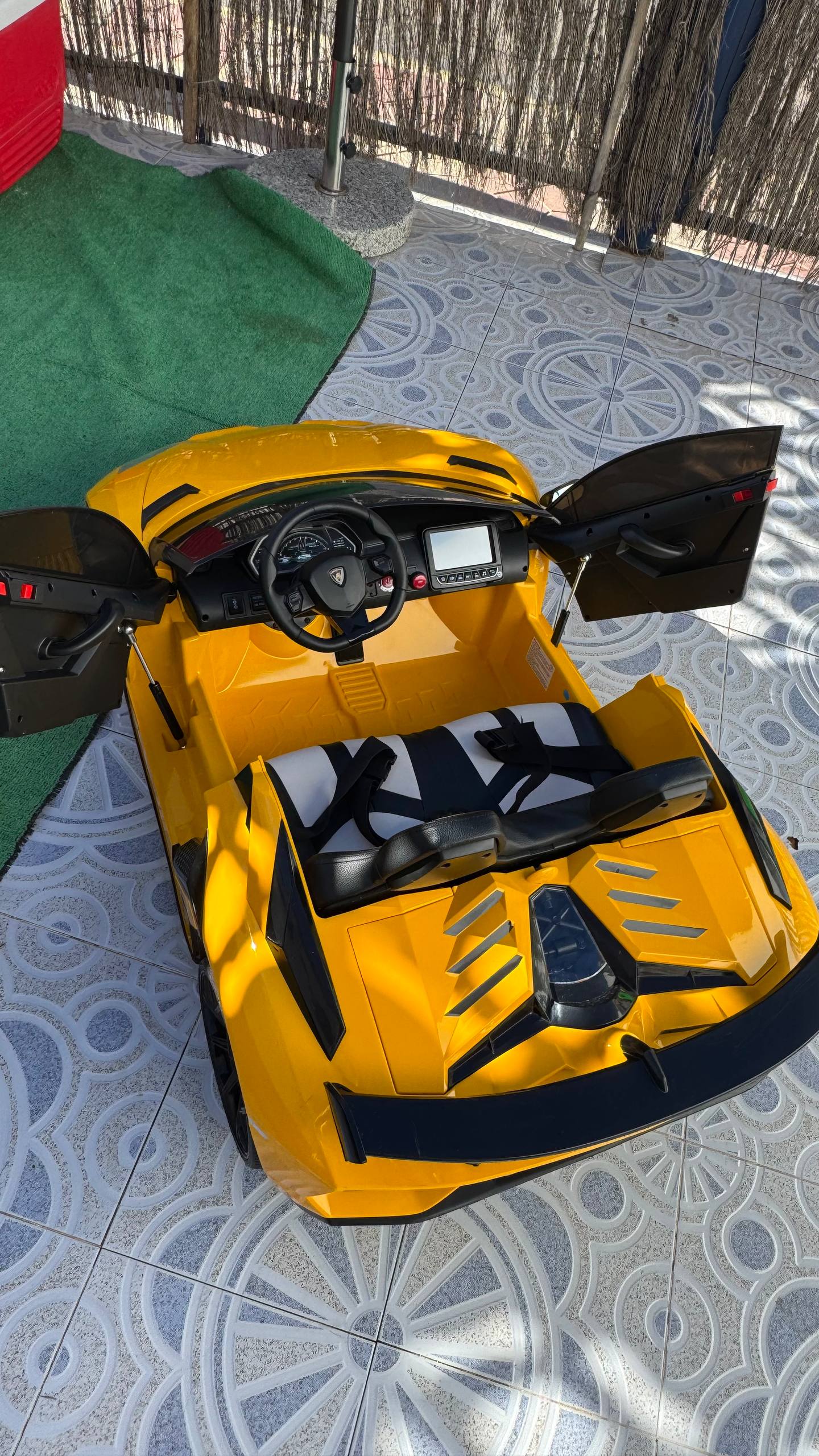 🚗 Детский электромобиль Lamborghini Aventador SV — 350 €