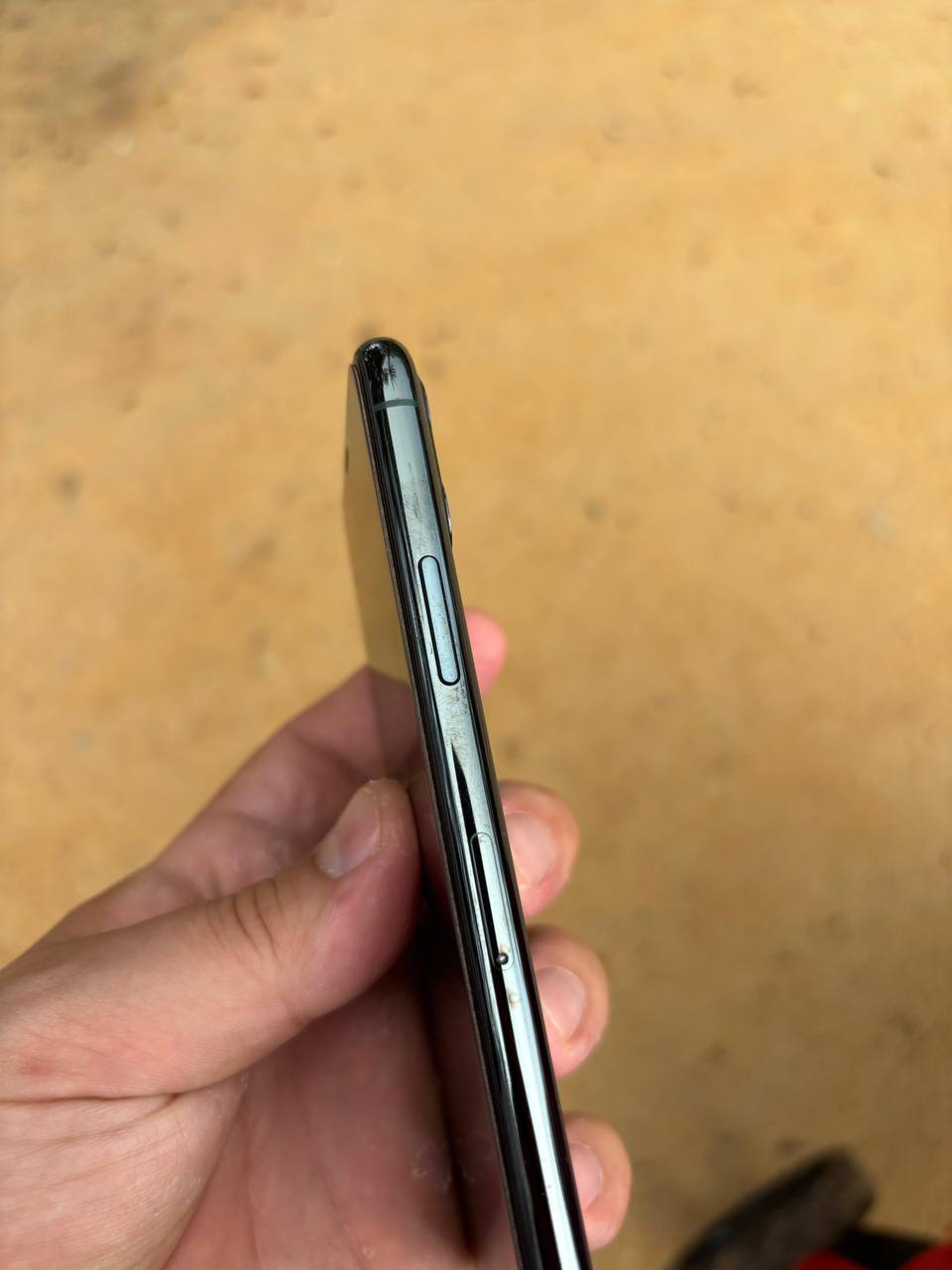 Продам iPhone 11 Pro 64 Gb с чехлом, в хорошем состоянии 4