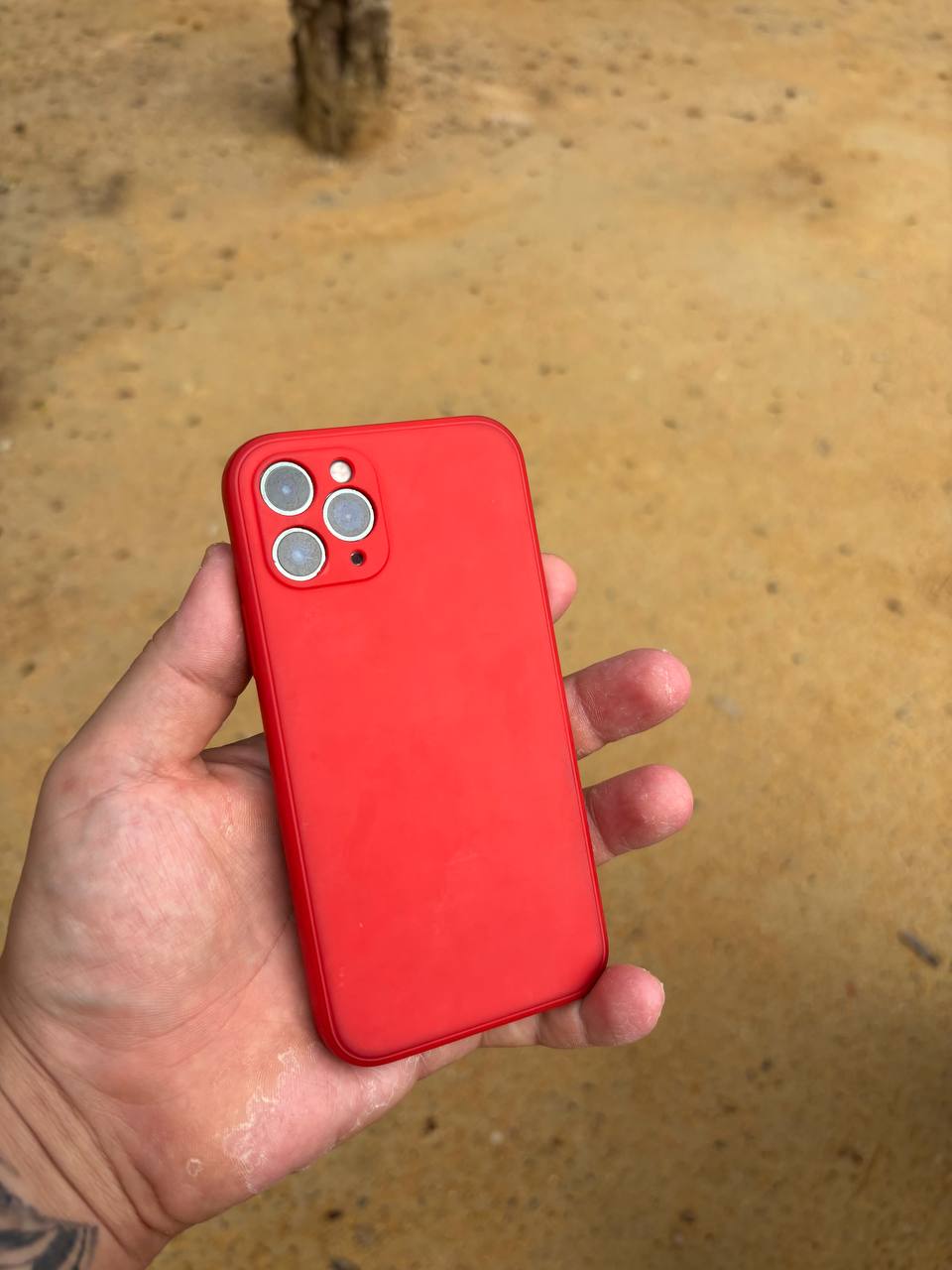 Продам iPhone 11 Pro 64 Gb с чехлом, в хорошем состоянии 6