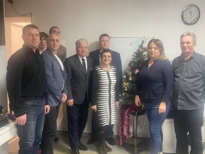 Юрий Скворцов обсудил с однопартийцами Новокузнецка работу местных отделений в 2025 году