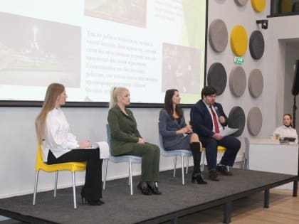 Члены молодёжного парламента Новокузнецка опросили сверстников, чтобы узнать, чего им не хватает в городе (ФОТО)