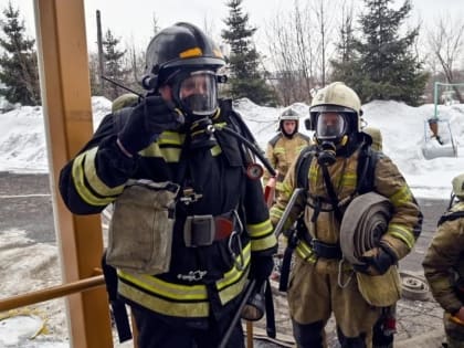 В Новокузнецке на пожаре спасли двух человек