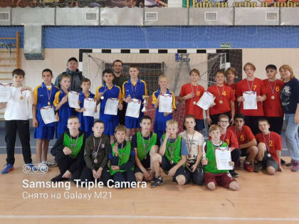 Мини-футбол